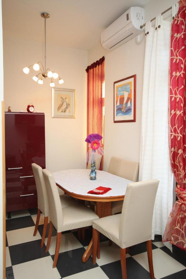 Apartments By The Sea Podgora, Makarska - 6713 Extérieur photo
